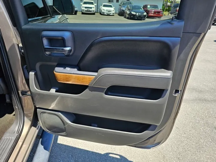 BROWN, 2015 CHEVROLET SILVERADO 1500 CREW CAB Image 23