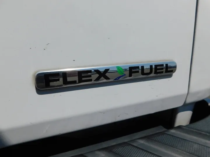 WHITE, 2014 FORD F150 SUPERCREW CAB Image 10