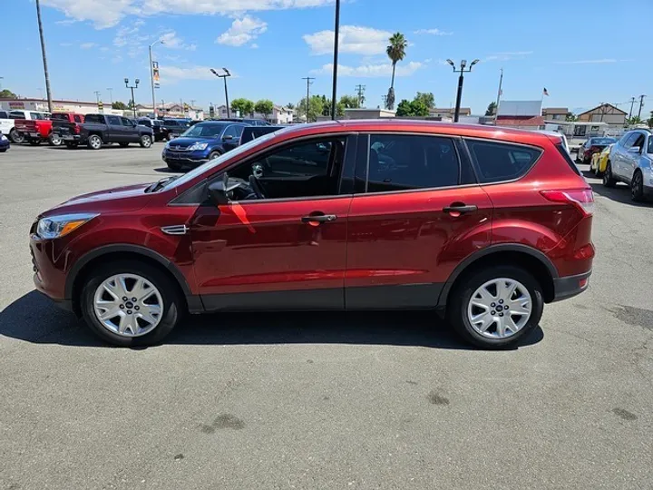 RED, 2016 FORD ESCAPE Image 8