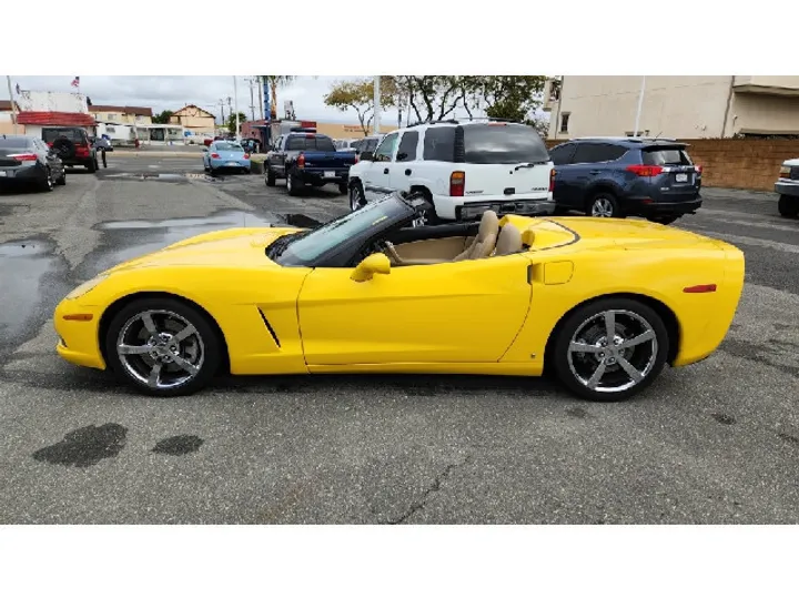 YELLOW, 2009 CHEVROLET CORVETTE Image 9