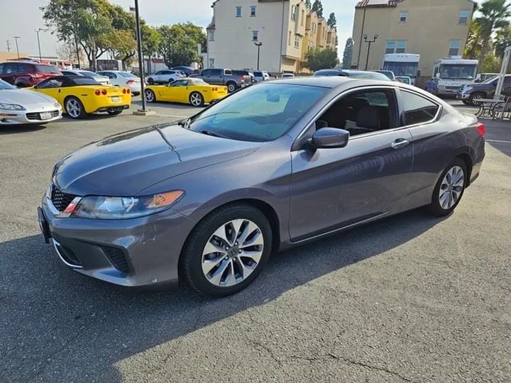 GRAY, 2014 HONDA ACCORD Image 8