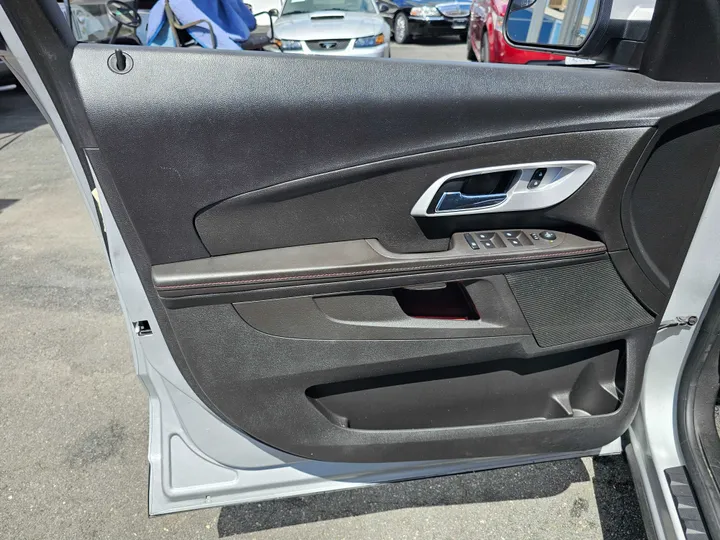 SILVER, 2014 CHEVROLET EQUINOX Image 14