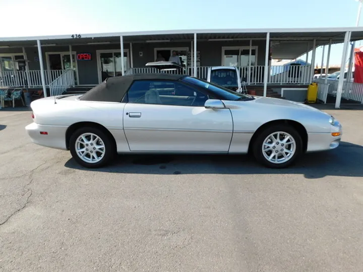 SILVER, 2000 CHEVROLET CAMARO Image 3