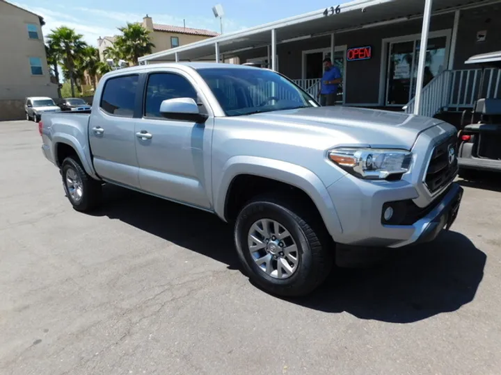 SILVER, 2016 TOYOTA TACOMA DOUBLE CAB Image 2