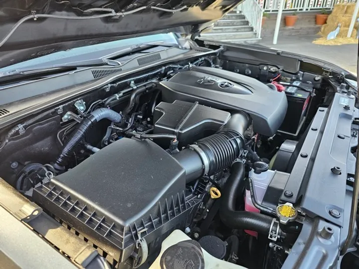 GRAY, 2016 TOYOTA TACOMA DOUBLE CAB Image 13