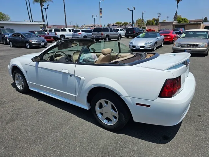 WHITE, 2000 FORD MUSTANG Image 6