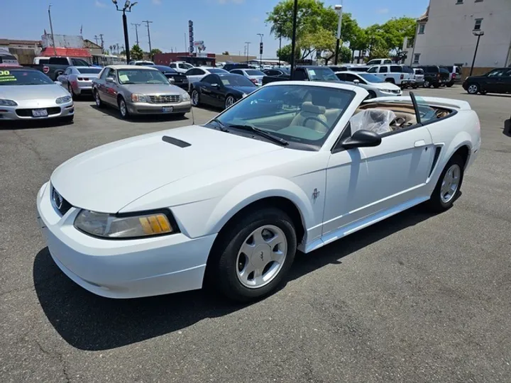 WHITE, 2000 FORD MUSTANG Image 8