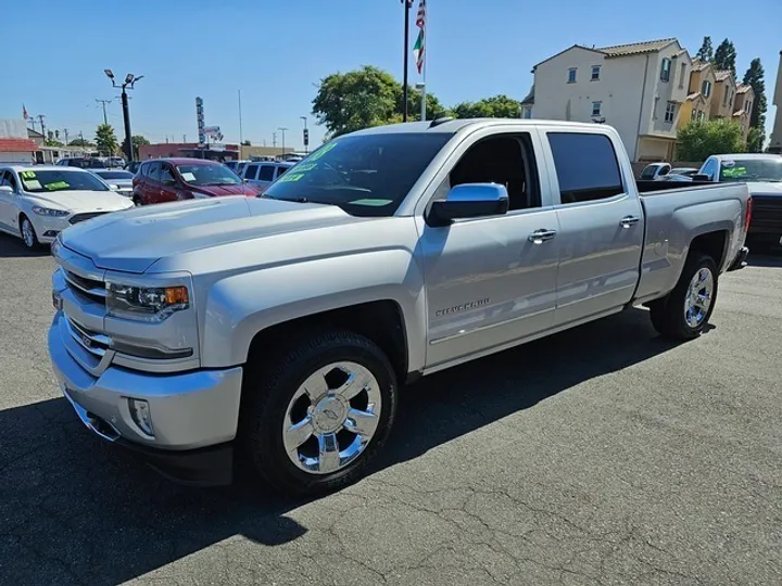 SILVER, 2018 CHEVROLET SILVERADO 1500 CREW CAB Image 13