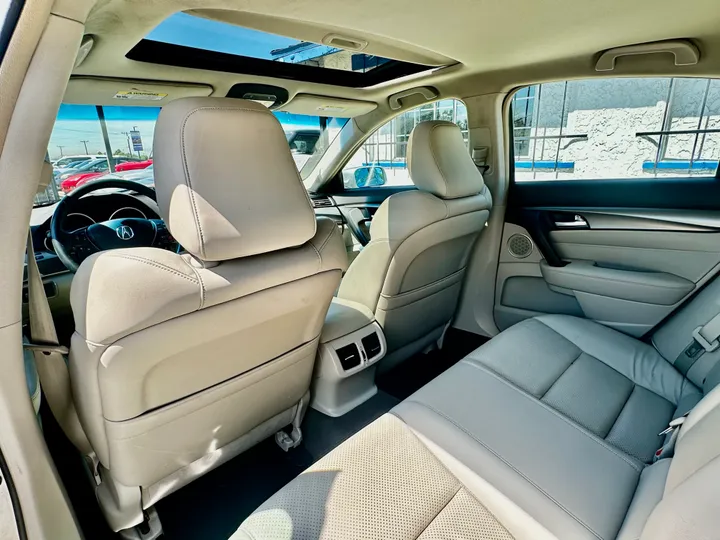 SILVER, 2013 ACURA TL Image 28