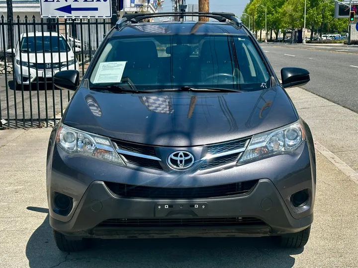 GREY, 2015 TOYOTA RAV4 Image 2