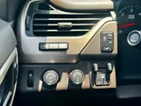 WHITE, 2017 GMC YUKON XL Thumnail Image 23