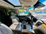 WHITE, 2017 GMC YUKON XL Thumnail Image 35