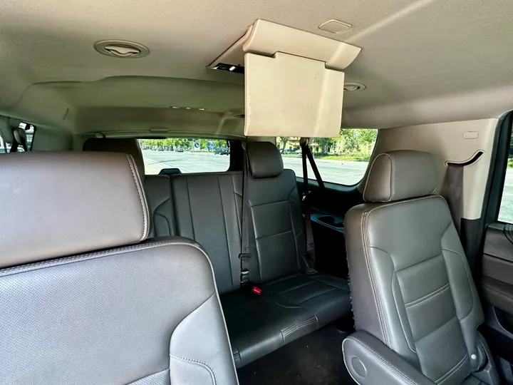 WHITE, 2017 GMC YUKON XL Image 40