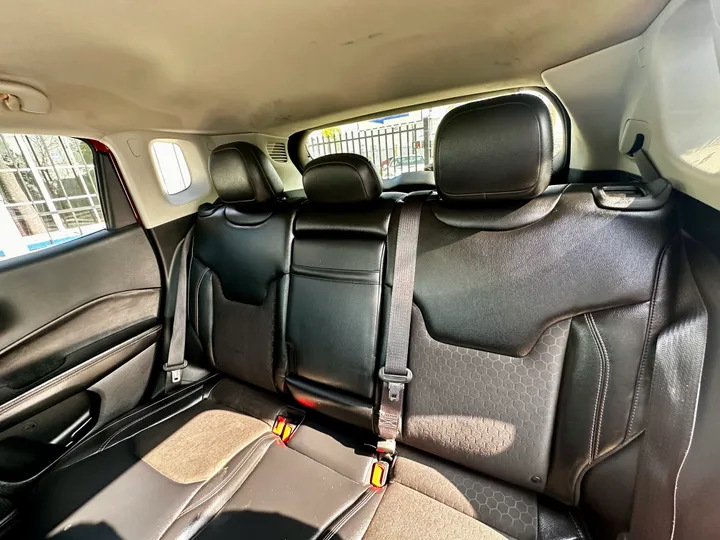 RED, 2017 JEEP COMPASS Image 27