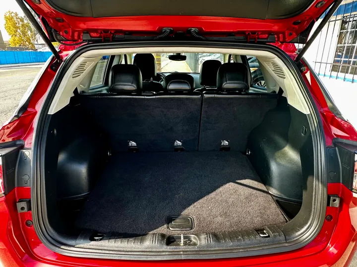 RED, 2017 JEEP COMPASS Image 36