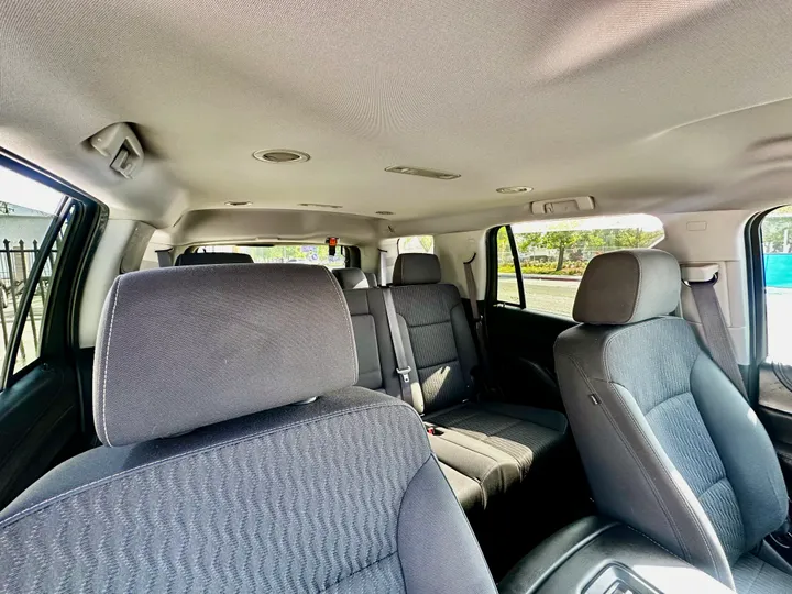 GREY, 2016 CHEVROLET TAHOE Image 29