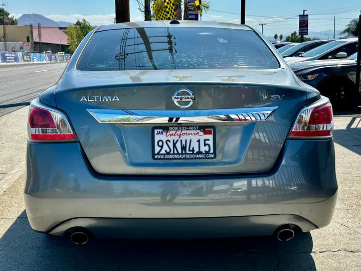 GREY, 2015 NISSAN ALTIMA Image 5