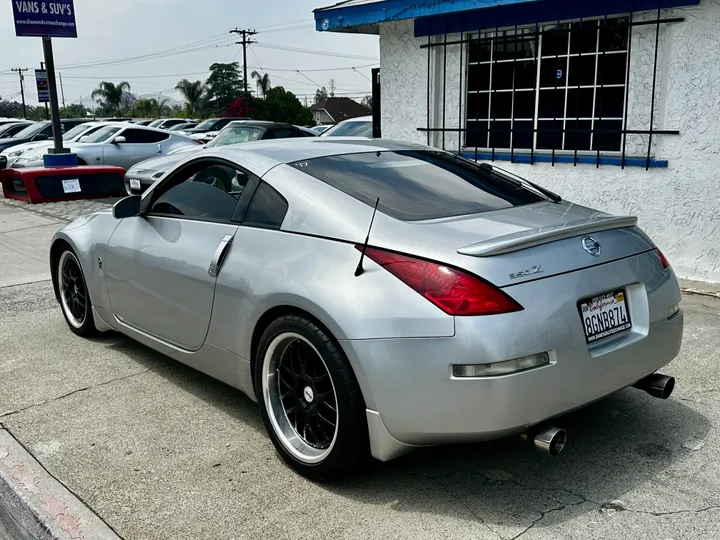 SILVER, 2005 NISSAN 350Z Image 6