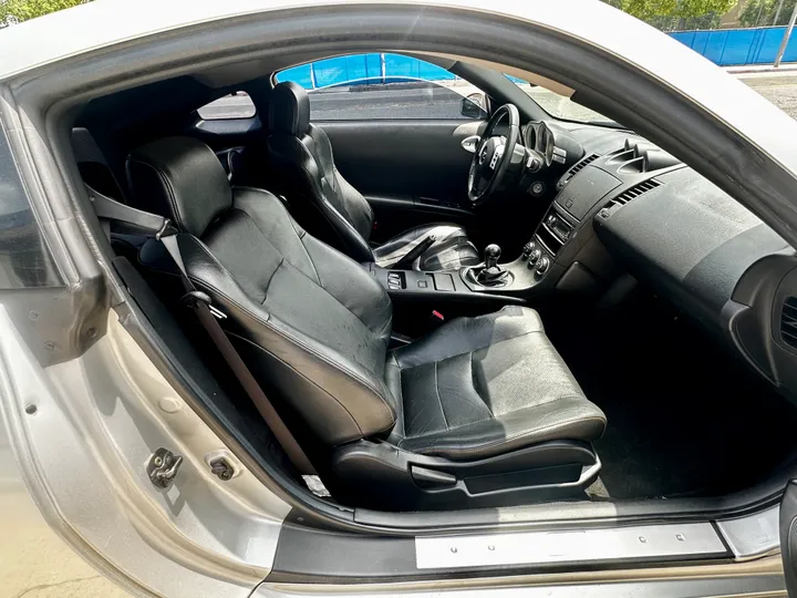 SILVER, 2005 NISSAN 350Z Image 26