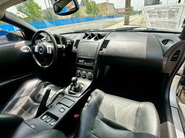 SILVER, 2005 NISSAN 350Z Image 29