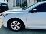 WHITE, 2014 CHEVROLET MALIBU Thumnail Image 9