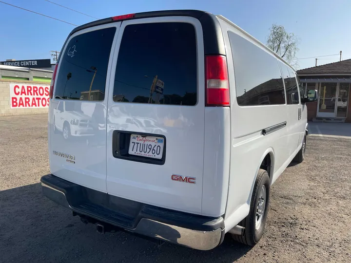 WHITE, 2014 GMC SAVANA 3500 PASSENGER Image 6