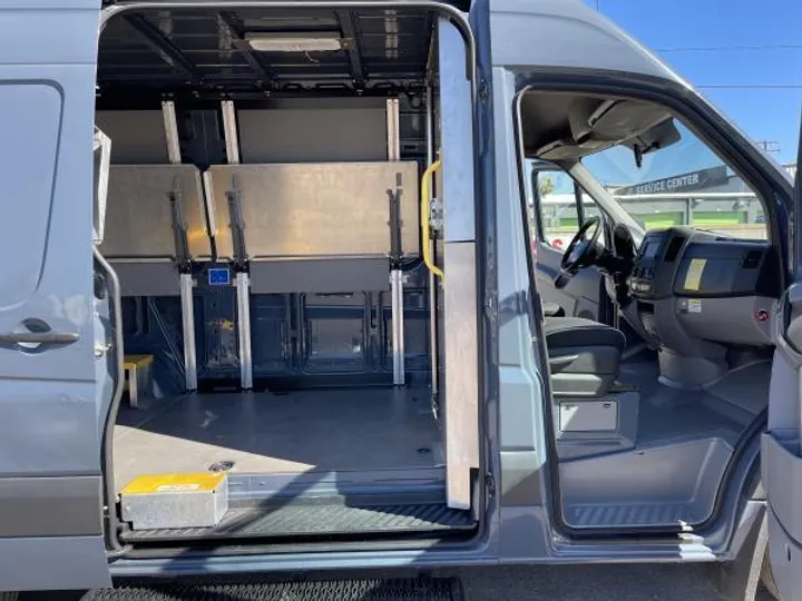 BLUE, 2018 MERCEDES-BENZ SPRINTER 2500 CARGO Image 13