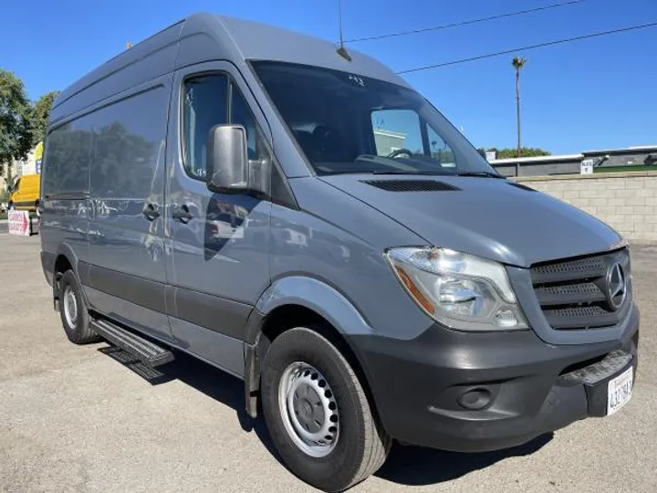 BLUE, 2018 MERCEDES-BENZ SPRINTER 2500 CARGO Image 3