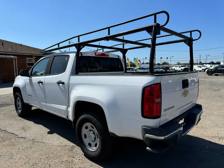 WHITE, 2019 CHEVROLET COLORADO CREW CAB Image 4