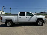 WHITE, 2012 CHEVROLET SILVERADO 2500 HD CREW CAB Thumnail Image 8