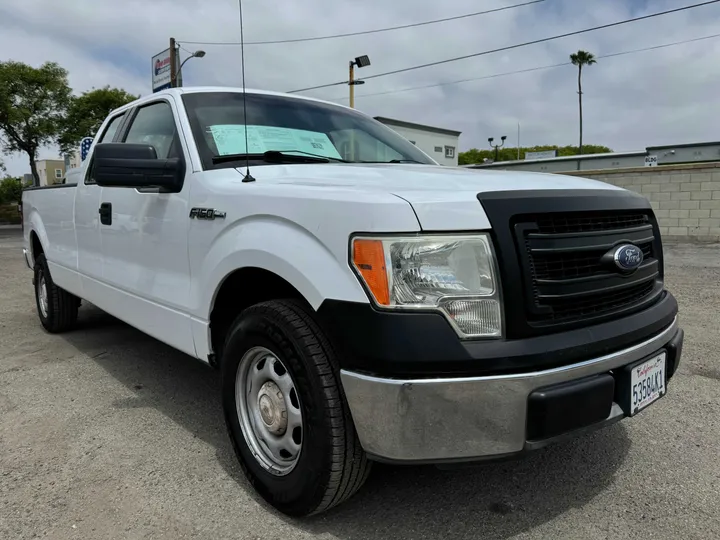 WHITE, 2014 FORD F150 SUPER CAB Image 3