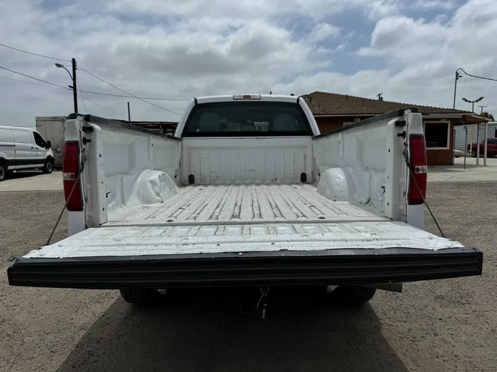 WHITE, 2014 FORD F150 SUPER CAB Image 6