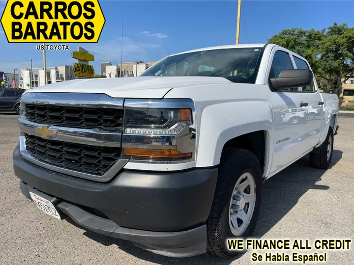 WHITE, 2018 CHEVROLET SILVERADO 1500 CREW CAB Image 1