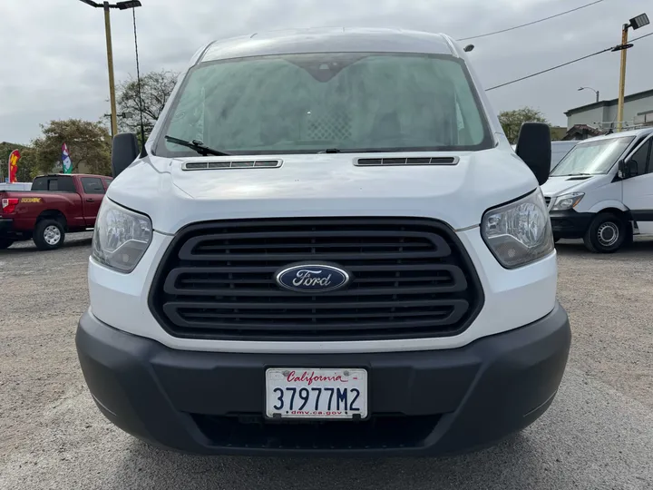 WHITE, 2018 FORD TRANSIT 250 VAN Image 2