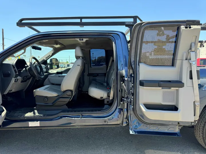 BLUE, 2019 FORD F250 SUPER DUTY SUPER CAB Image 11