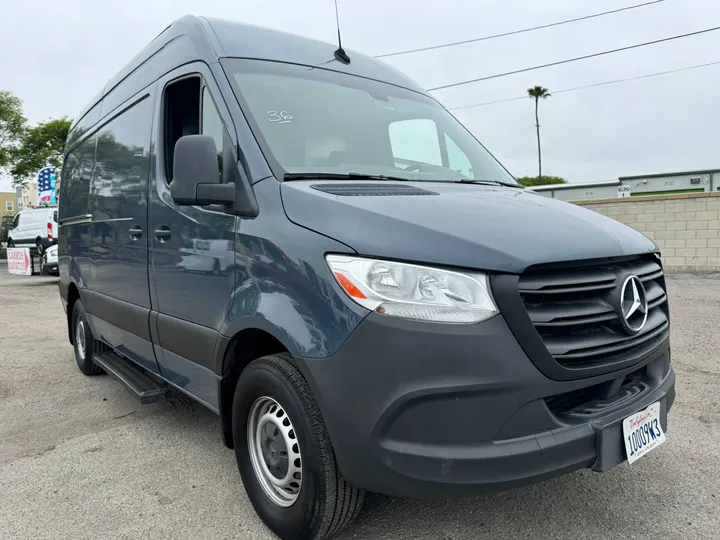 BLUE, 2019 MERCEDES-BENZ SPRINTER 2500 CREW Image 3