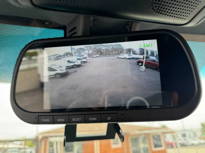 BLUE, 2019 MERCEDES-BENZ SPRINTER 2500 CREW Image 21