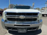 WHITE, 2008 CHEVROLET SILVERADO 3500 HD CREW CAB Thumnail Image 2