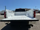 WHITE, 2008 CHEVROLET SILVERADO 3500 HD CREW CAB Thumnail Image 6