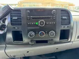 WHITE, 2008 CHEVROLET SILVERADO 3500 HD CREW CAB Thumnail Image 19