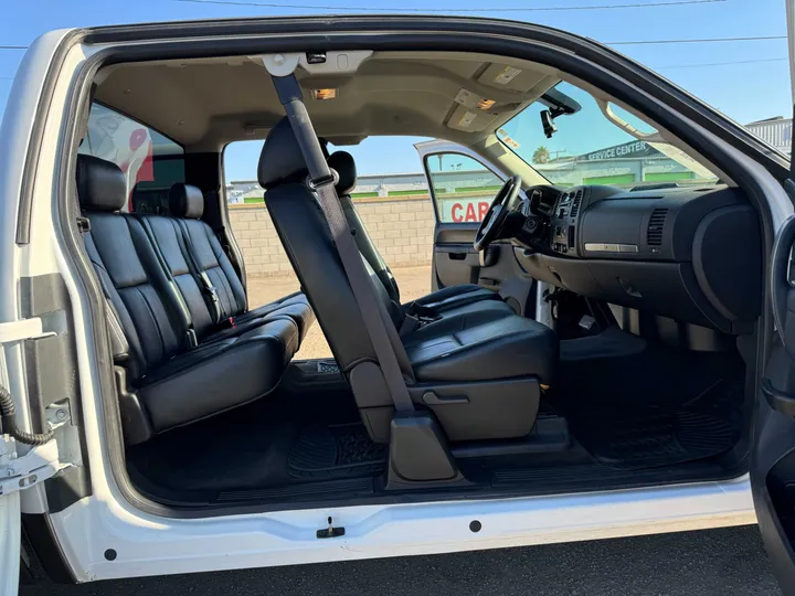 WHITE, 2012 GMC SIERRA 1500 EXTENDED CAB Image 17