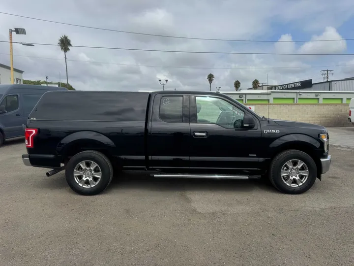 BLACK, 2017 FORD F150 SUPER CAB Image 8