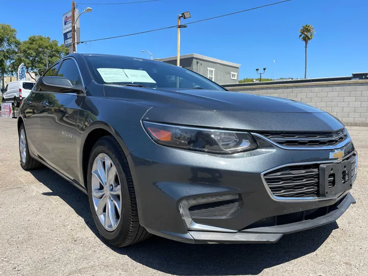 GRAY/BLACK, 2019 CHEVROLET MALIBU Image 3