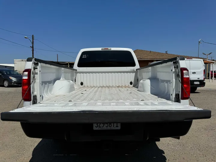 WHITE, 2015 FORD F250 SUPER DUTY SUPER CAB Image 6