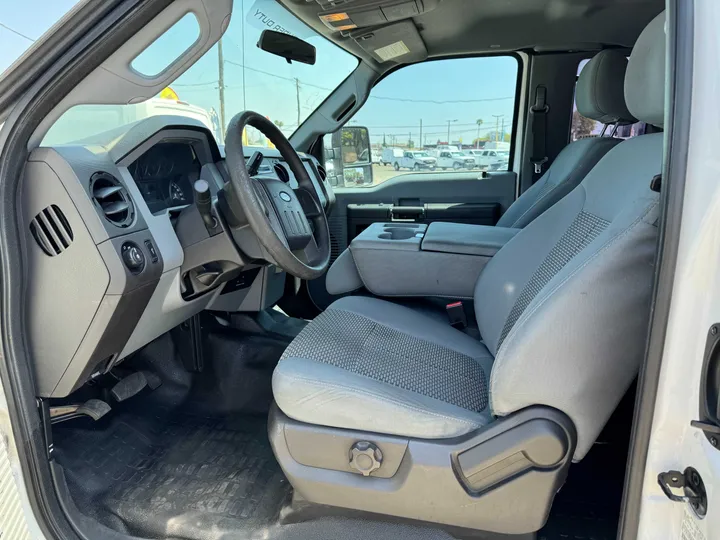 WHITE, 2015 FORD F250 SUPER DUTY SUPER CAB Image 8