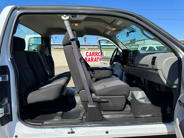 WHITE, 2013 GMC SIERRA 1500 EXTENDED CAB Image 14