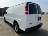 WHITE, 2019 CHEVROLET EXPRESS 2500 CARGO Thumnail Image 4