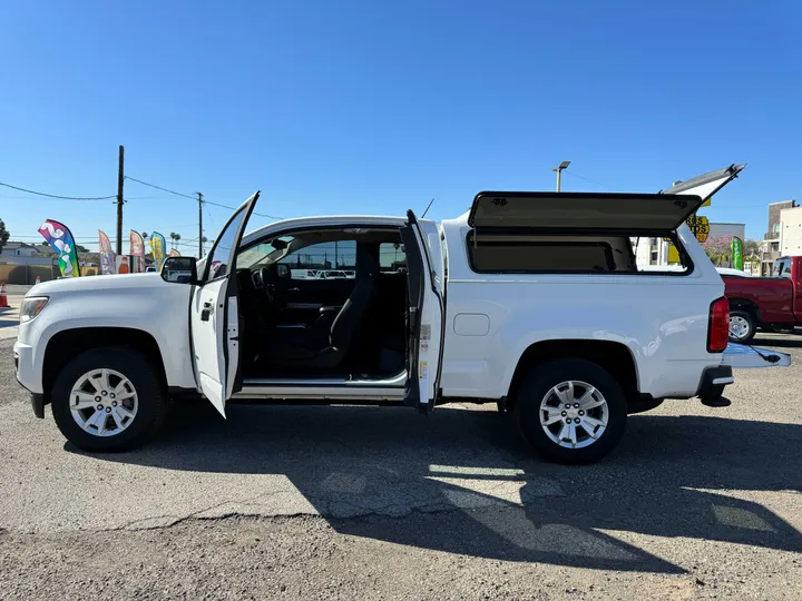 WHITE, 2018 CHEVROLET COLORADO EXTENDED CAB Image 11