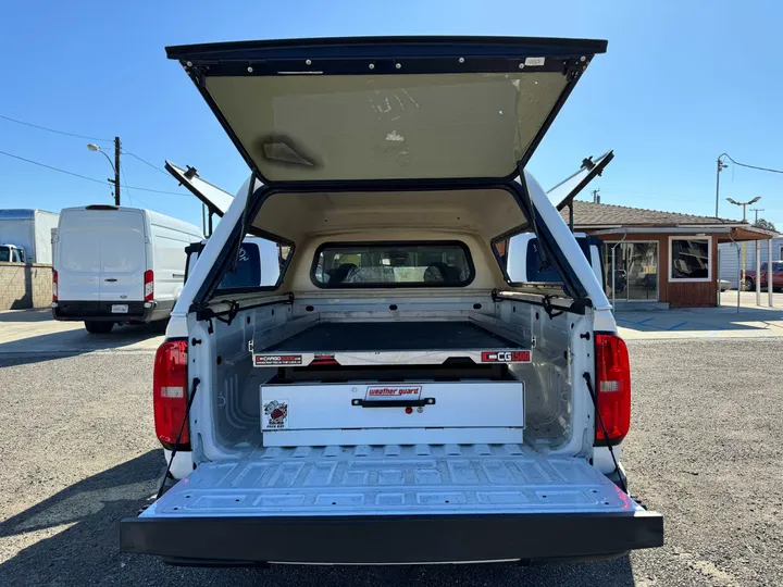 WHITE, 2018 CHEVROLET COLORADO EXTENDED CAB Image 13