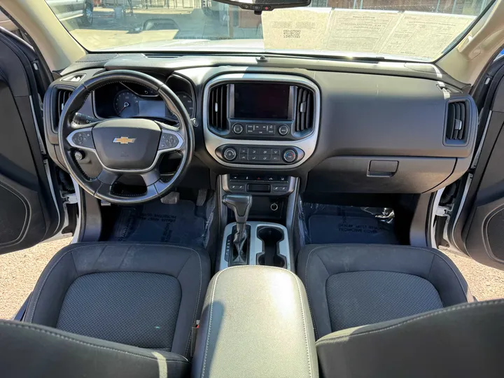 WHITE, 2018 CHEVROLET COLORADO EXTENDED CAB Image 23